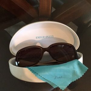 Emilio Pucci Oversized Sunglasses